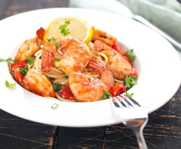 Cooked King Prawns (1kg pack) - Image 3